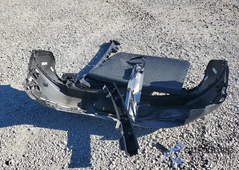 2022 Ford Bronco Sport Badlands z USA, uszkodzony, nr VIN 3FMCR9D95NRD72131